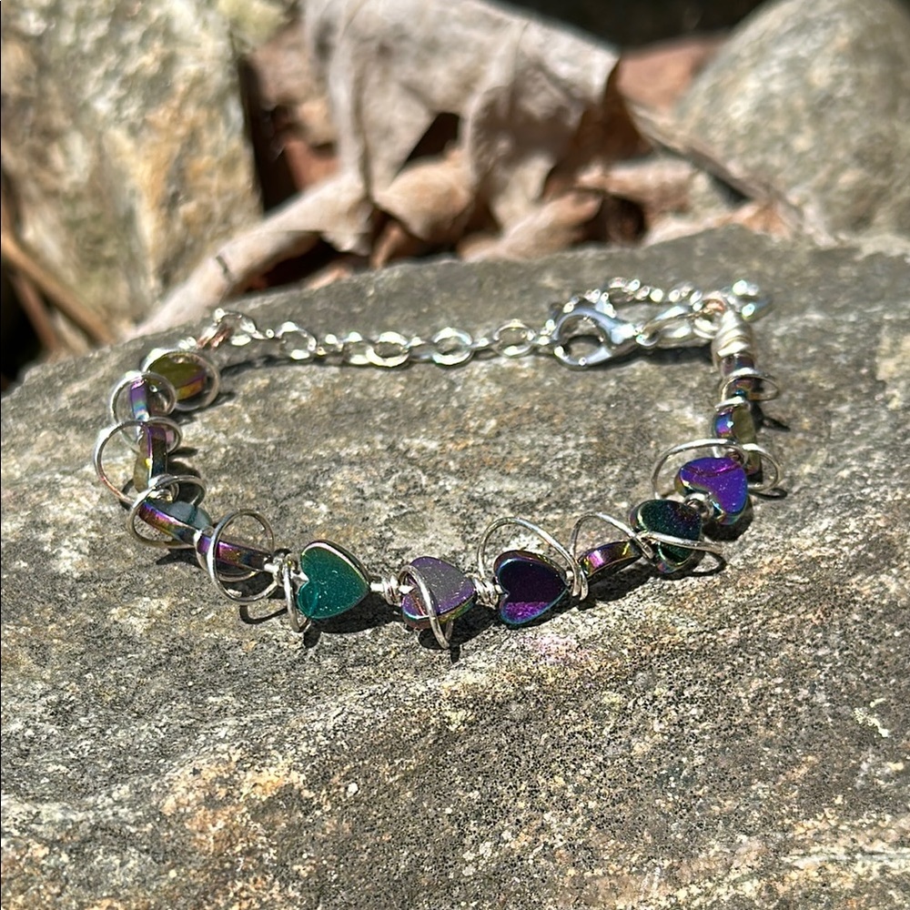 Hematite Heart Bracelet - Picture 3 of 8